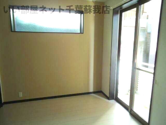 その他部屋・スペース　使い勝手のいい寝室です