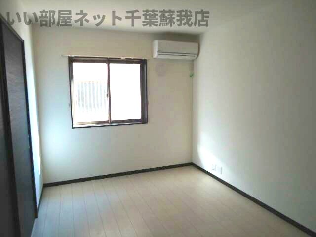 居室・リビング　ゆったりした洋室です