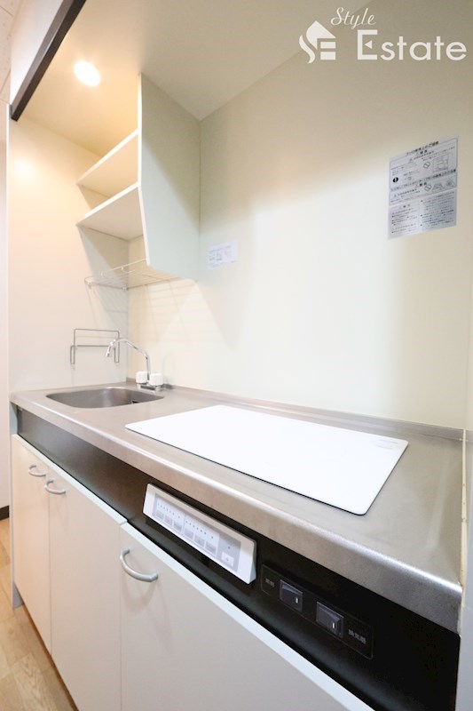 キッチン　システムキッチン・IH二口コンロ