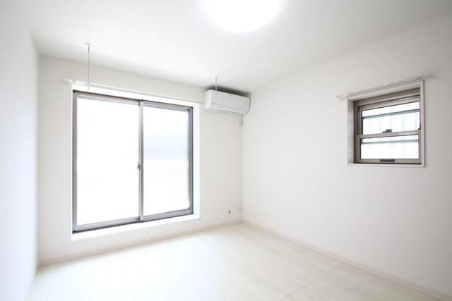 居室・リビング　居室