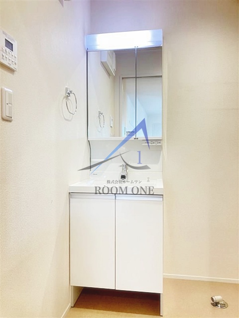 洗面設備　洗面台です。