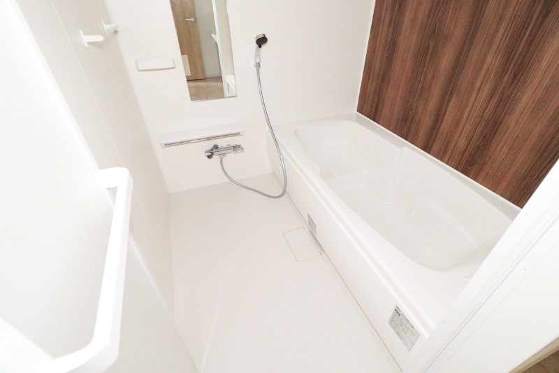 バス・シャワールーム　図面と現状に相違がある場合には現状を優先