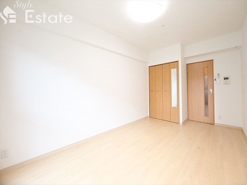 居室・リビング　内装