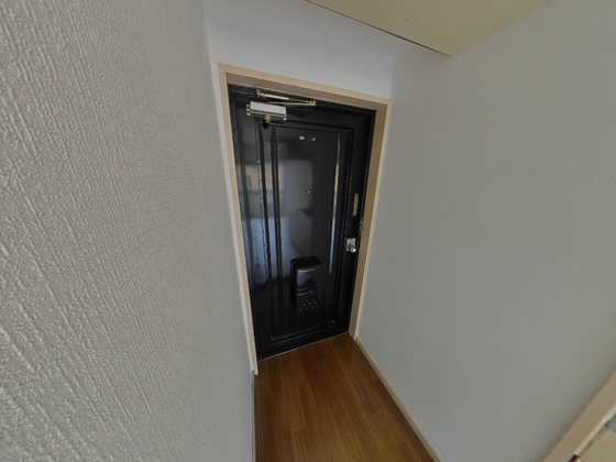 玄関　※別部屋の写真です