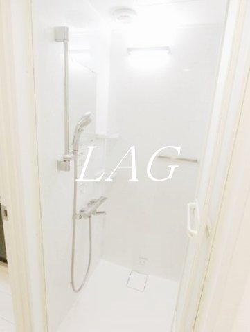 バス・シャワールーム　シャワールームです。