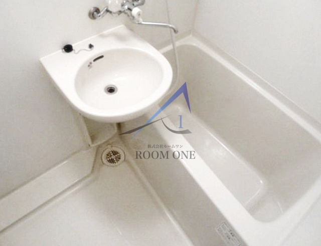 バス・シャワールーム　お風呂です。