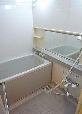 バス・シャワールーム　☆ゆっくりくつろげるお風呂☆