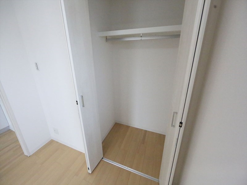 収納　クローゼット（収納充実してます）