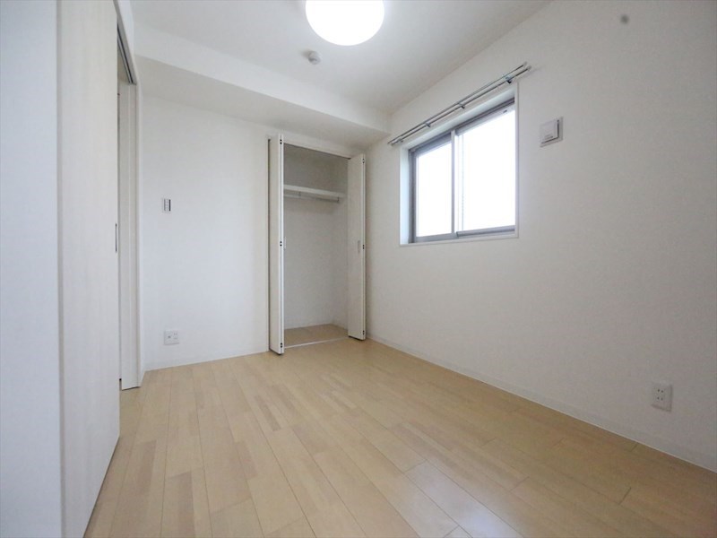 その他部屋・スペース　洋室4.6帖　クローゼット付（収納充実してます）