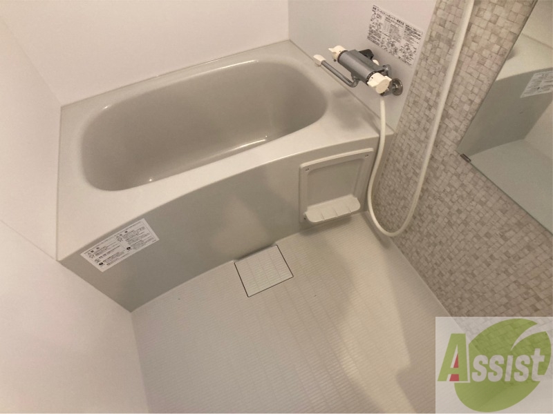 バス・シャワールーム　お風呂です！一日の疲れを癒してくださいね！