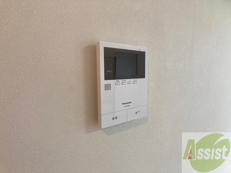 セキュリティ　ＴＶモニター付インターホンです。来客者の顔が見えるので安心！