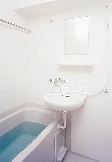 バス・シャワールーム　お風呂です。