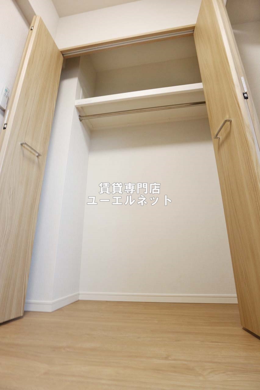 収納　クローゼット付きでお部屋もスッキリ♪