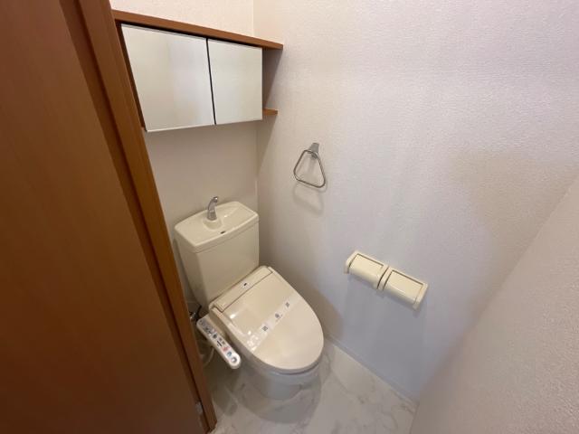 トイレ　シャワー付トイレ