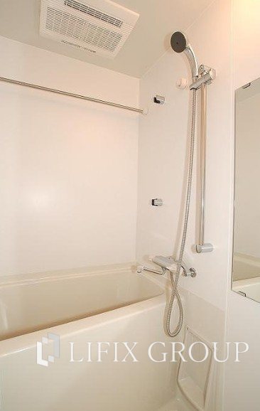 バス・シャワールーム　風呂