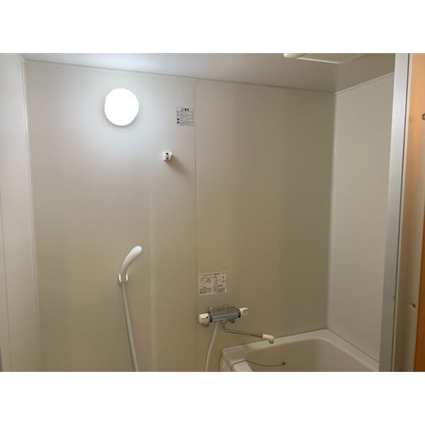 バス・シャワールーム　同物件の別部屋になります。