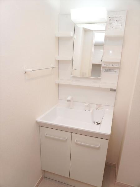 洗面設備　洗面所