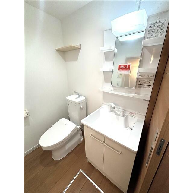 洗面設備　建築中の為、参考写真です