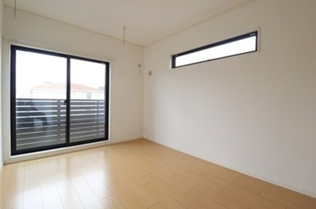 その他部屋・スペース　洋室６帖