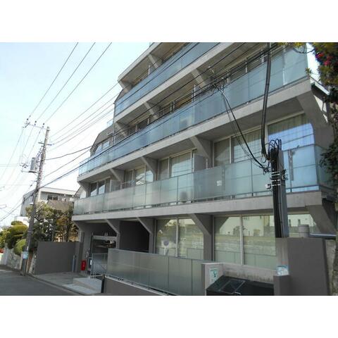 建物外観　鉄筋コンクリート造り♪