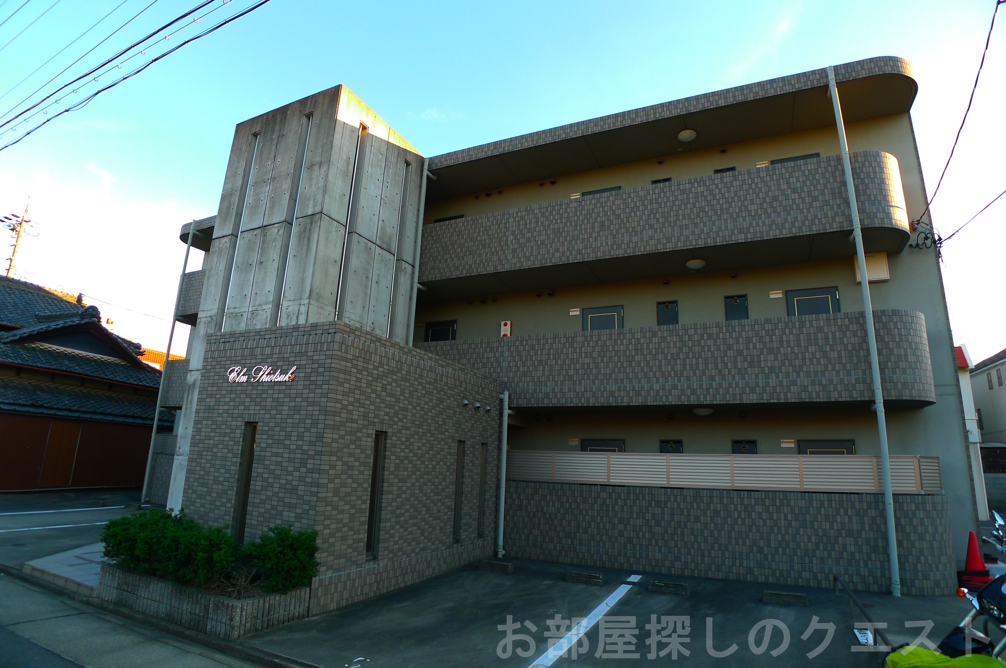 建物外観　オートロック付マンション！