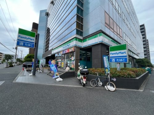 コンビニ　ファミリーマート 辰巳一丁目店（コンビニ）まで1248m