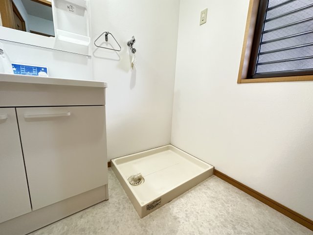 その他　洗濯機置き場