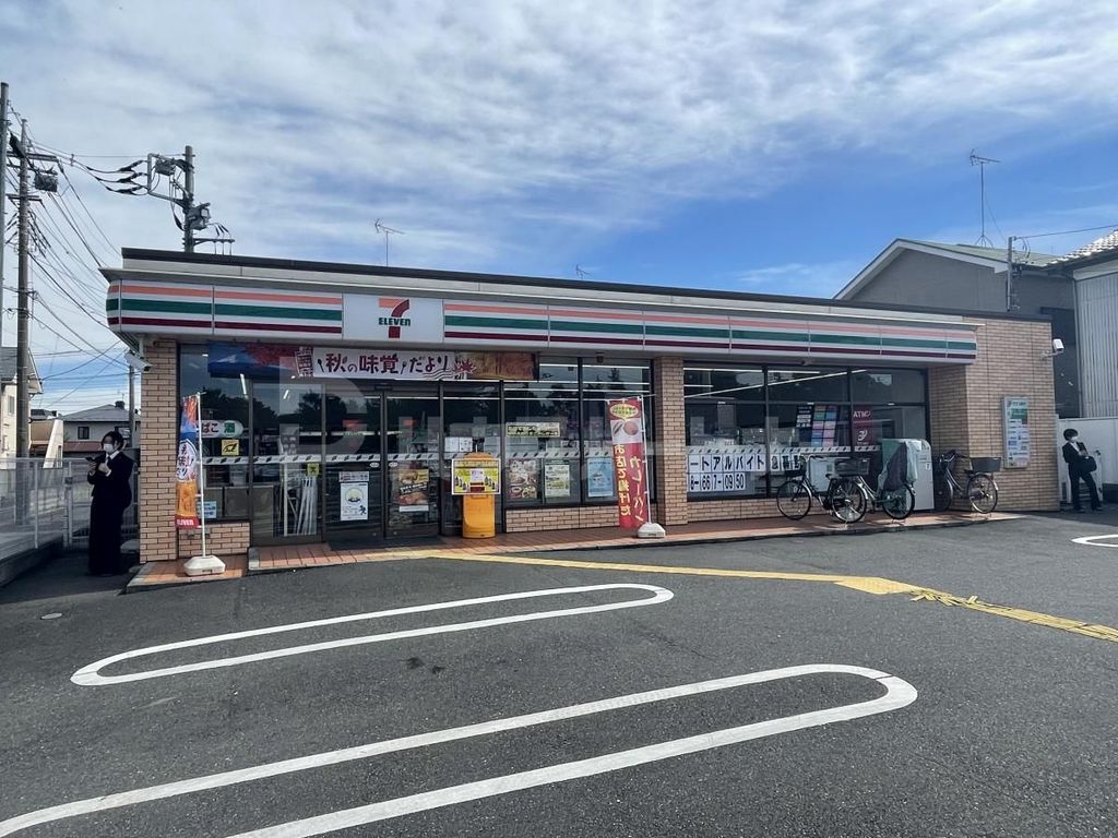 コンビニ　セブンイレブンさいたま大宮自衛隊前店（コンビニ）まで220m