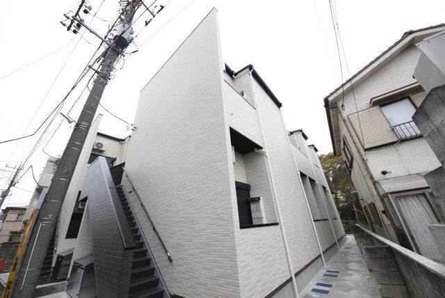 建物外観　松戸駅徒歩9分
