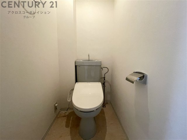 トイレ　シンプルで使いやすいトイレです♪
