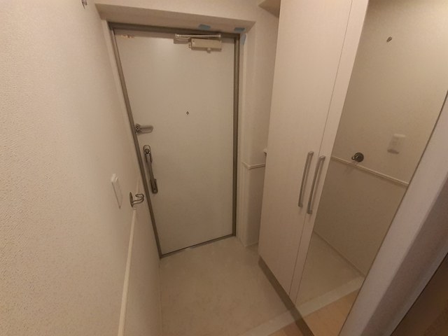 玄関　現状優先