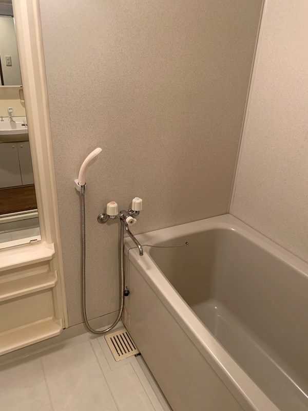 バス・シャワールーム　※別のお部屋のお写真です。御参考までに。
