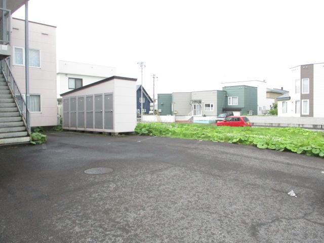 駐車場　駐車場