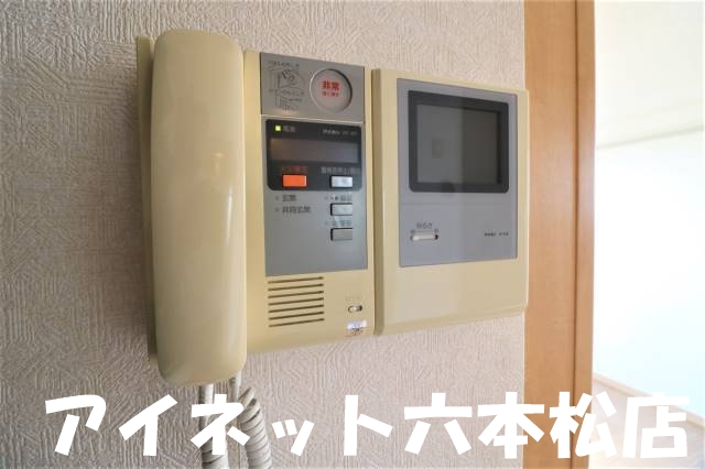 セキュリティ　モニターホンで安心です。