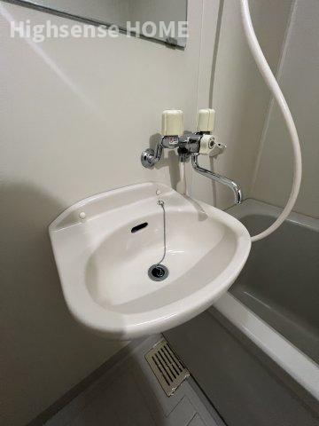 洗面設備　使いやすい洗面所です