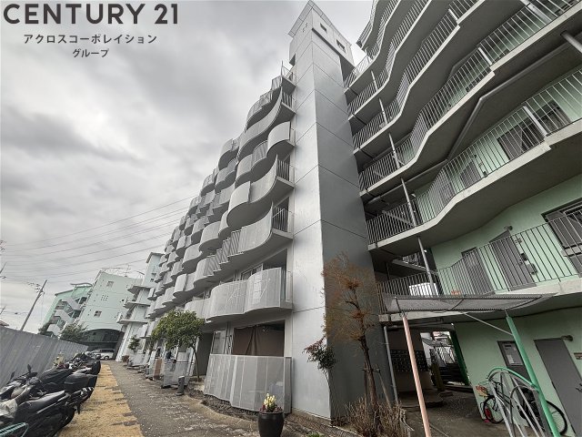 建物外観　オートロック付きで安心です！