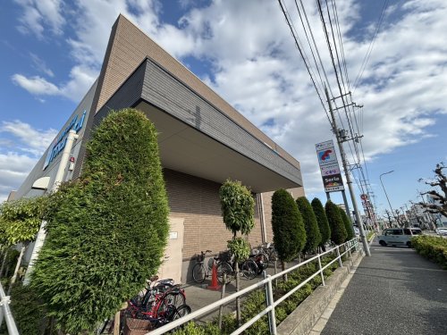 スーパー　万代豊中豊南店（スーパー）まで292m