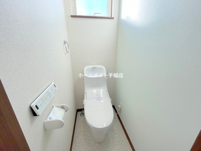 トイレ　ウォシュレット付きで快適な環境です♪