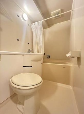 バス・シャワールーム　★3点ユニット型で水回りのお掃除が一度にできます