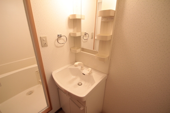 洗面設備　※別部屋の写真です