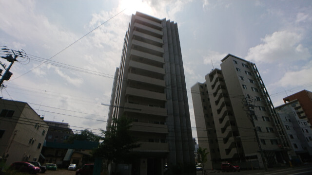建物外観　札幌市中央区北１条「グランカーサ永山公園通ｅａｓｔ」