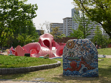 公園　【勝山公園】（公園）まで893m