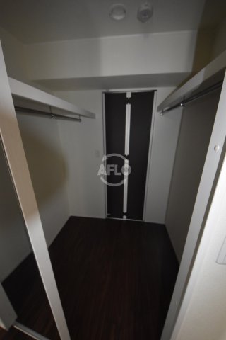 収納　カデンツァ　ウォークスルークローゼット