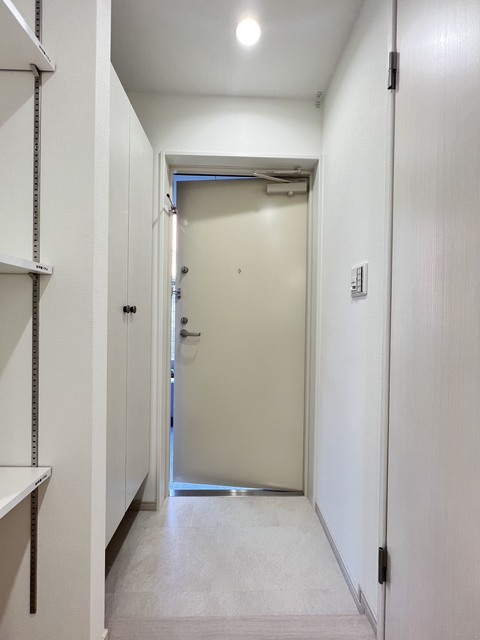 ウェルスクエア万代東の玄関写真