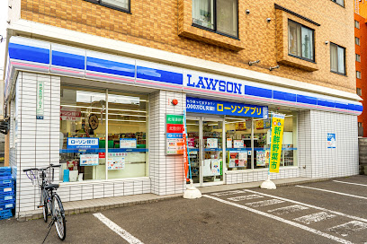 コンビニ　ローソン南10条店（コンビニ）まで357m