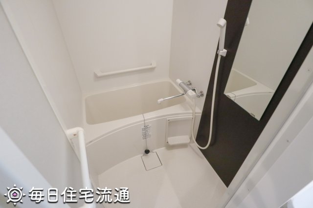 ＪＲ中央線 三鷹駅 徒歩23分 2階建 築8年の風呂写真
