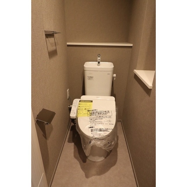 トイレ　同タイプ写真　※現況優先
