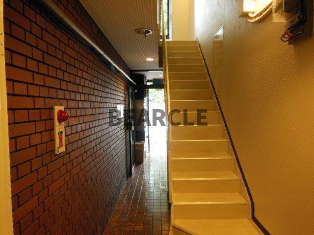 ロビー　建物の内部です