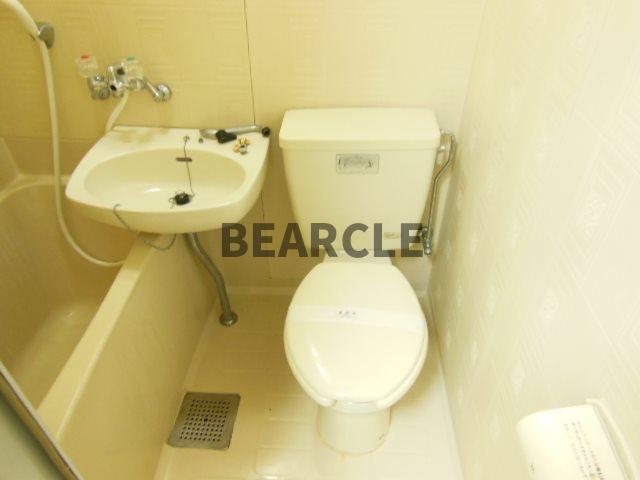 トイレ　コンパクトで使いやすいトイレです