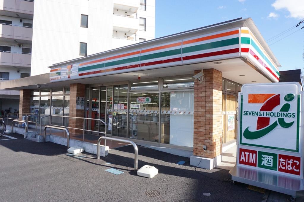 コンビニ　セブンイレブン 越谷瓦曽根店（コンビニ）まで290m